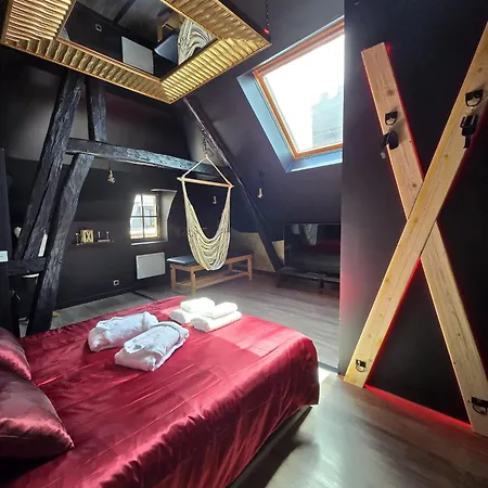 L Instant Love, Passion Pure Apartment *